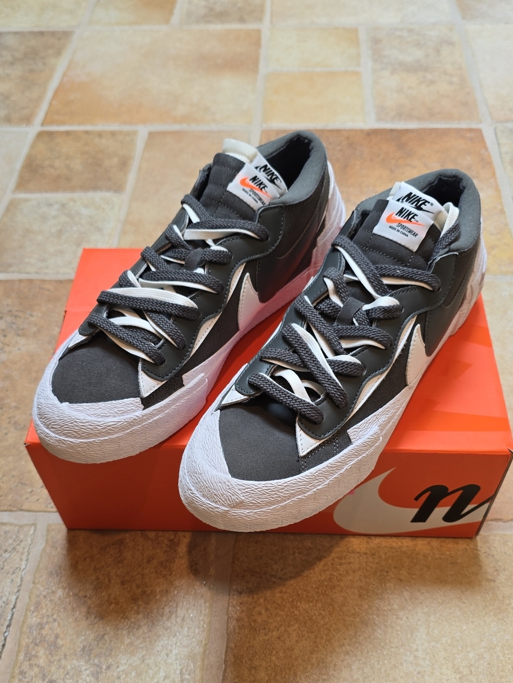 Nike Blazer Low Sacai Iron Grey DD1877 002 Size 10.5 (New)!
